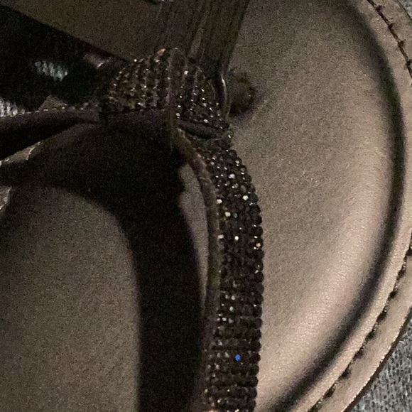 Brand New Torrid Black Sandals 9 Wide Width - Picture 6 of 7